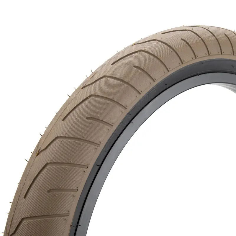 Kink Server Tire 1