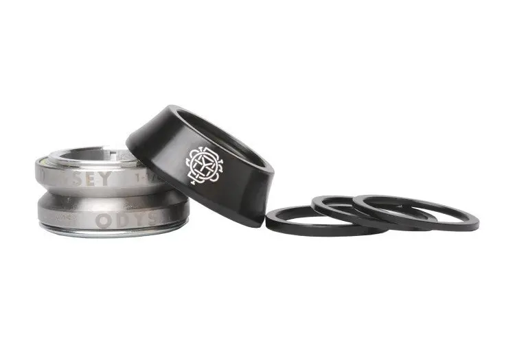 Odyssey Pro Headset (Conical) 1